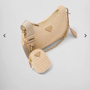 Selling this gorgeous Prada Raffia Re-Edition 2003.